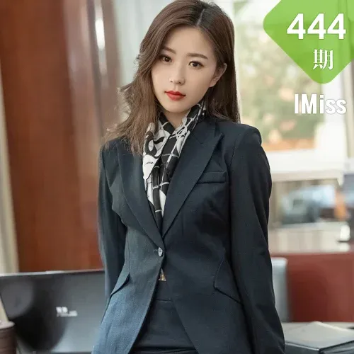 IMiss 爱蜜社 Vol.444 职业ol写真 杨紫嫣Cynthia