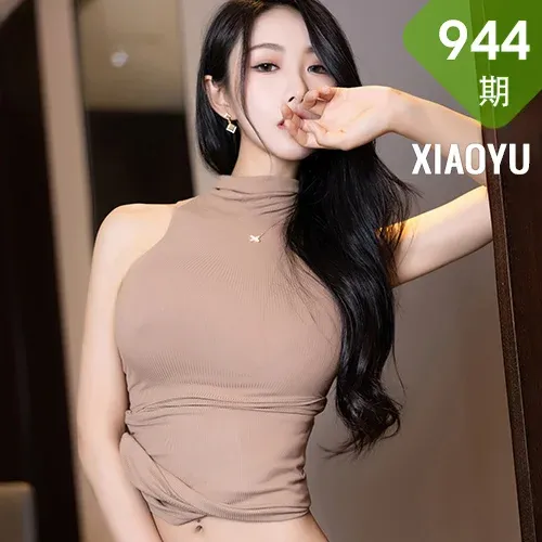 XIAOYU  语画界 Vol.944  苏苏阿 黑色高开叉服饰性感写真