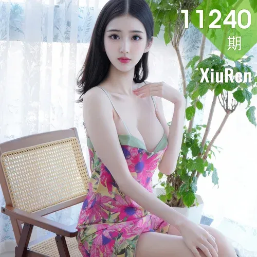 XiuRen 秀人 No.11240 白小蝶连衣碎花短裙