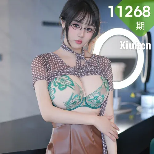 XiuRen 秀人 No.11268 沈南汐RuRu 性感棕色皮短裙