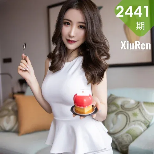 XiuRen 秀人 No.2441  绯月樱  暖色调丝袜玉足