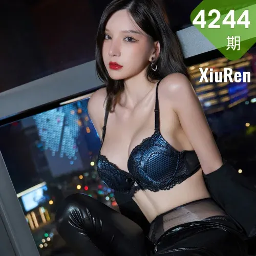 XiuRen 秀人 No.4244 黑色皮衣与皮鞭 周于希Sandy 性感写真111