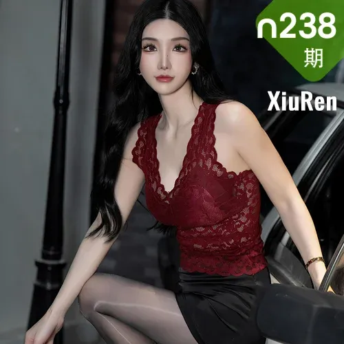 XiuRen 秀人 No.N238 周于希黑丝长腿车模